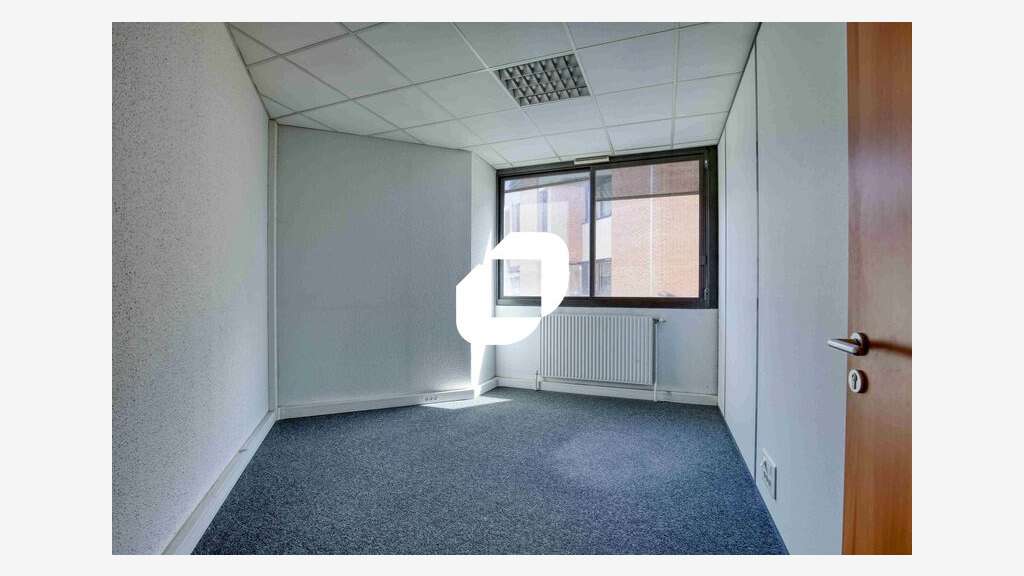 A louer Bureaux 157m² Cergy