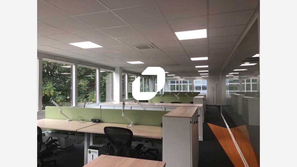 A louer Bureaux 66m² Cergy