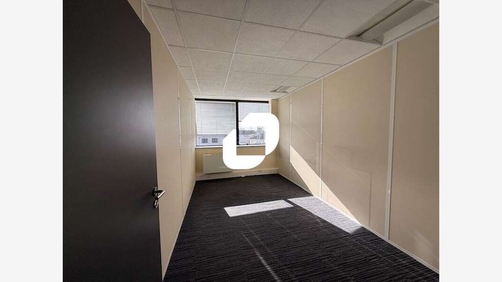 A louer Bureaux 140m² Cergy