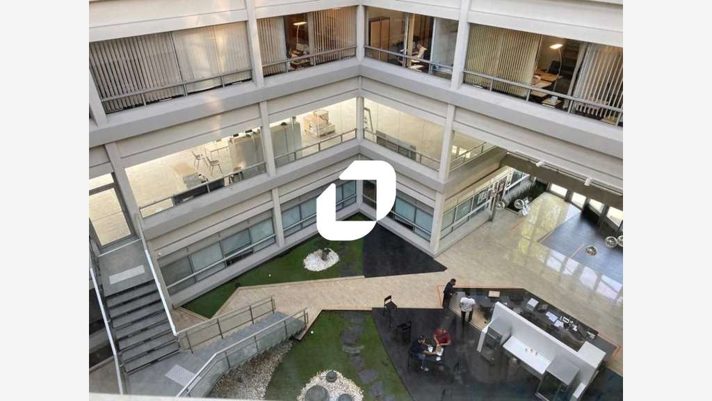 A louer Bureaux 447m² Cergy