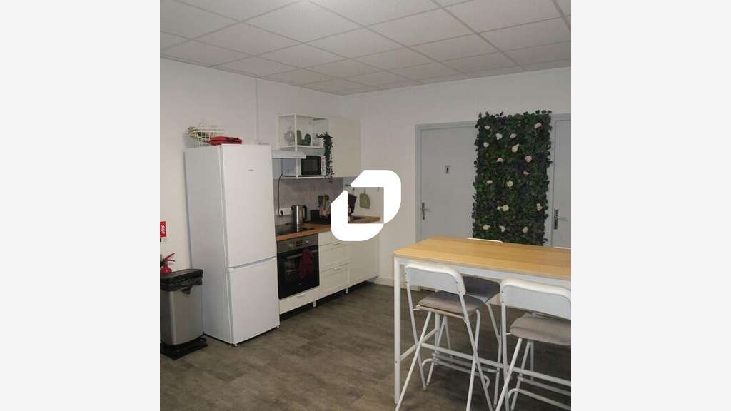 A louer Bureaux 98m² Cergy