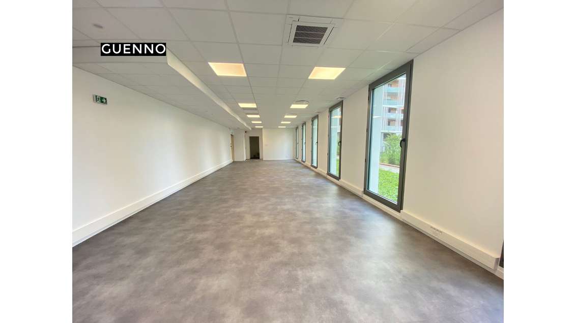 A louer bureaux 100m² à Cesson Sevigne Rigourdière