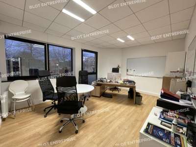 Location bureaux 230m² à Cesson-Sévigné