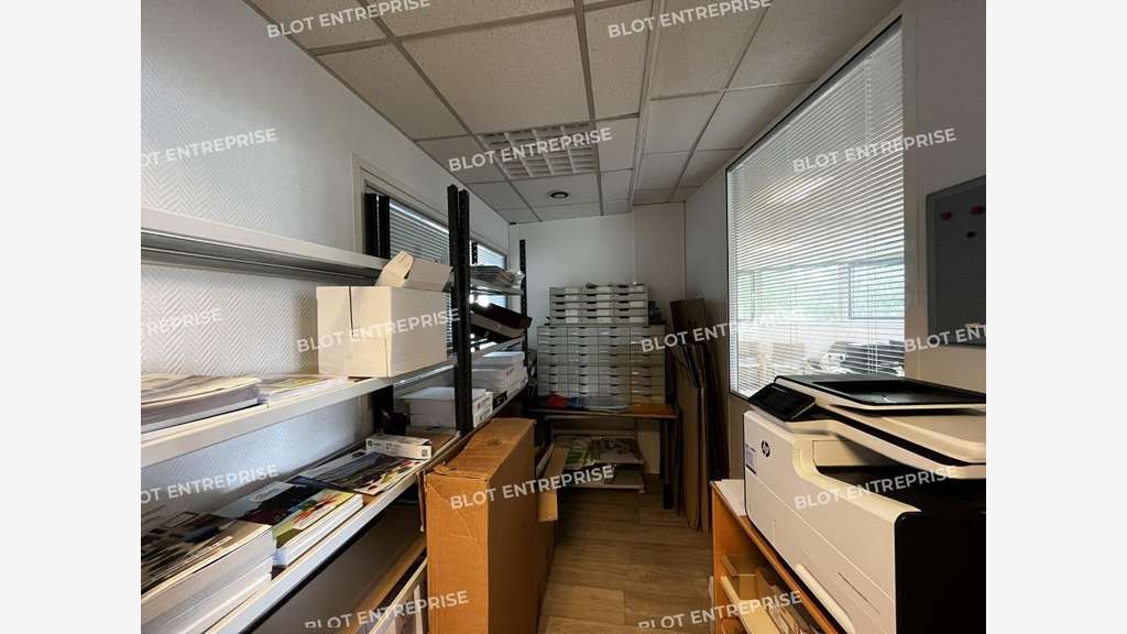 A louer bureaux 147m² ZAC Des Peupliers à Cesson