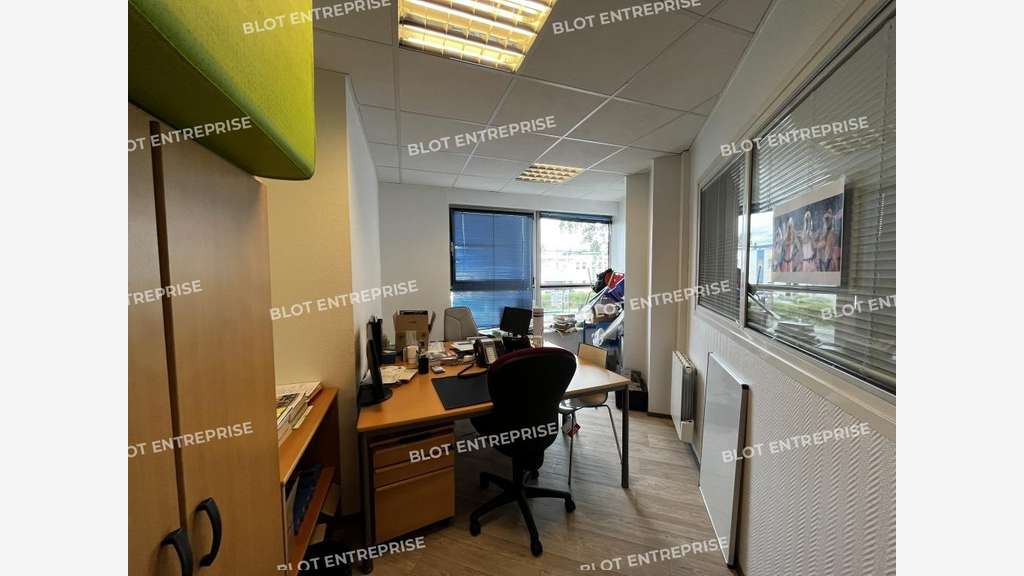 A louer bureaux 147m² ZAC Des Peupliers à Cesson