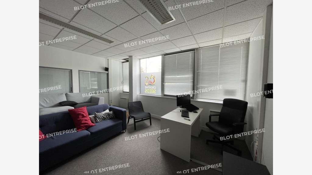A louer bureaux 440m² à Cesson-Sévigné