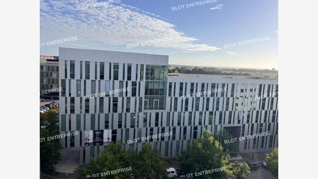 A louer bureaux 283m² à Cesson-Sévigné