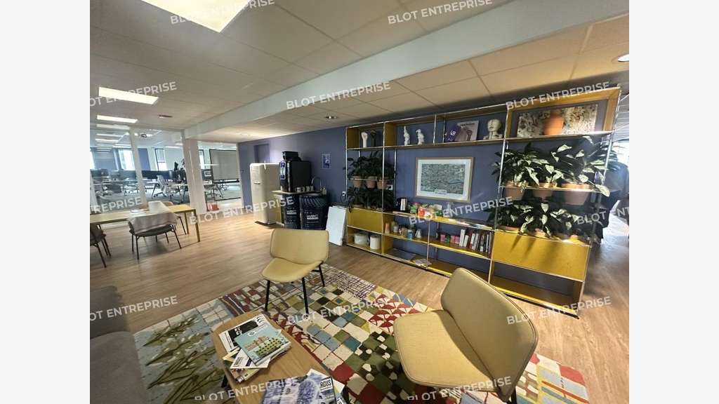 Sous-location bureaux 459m² à Cesson-Sévigné