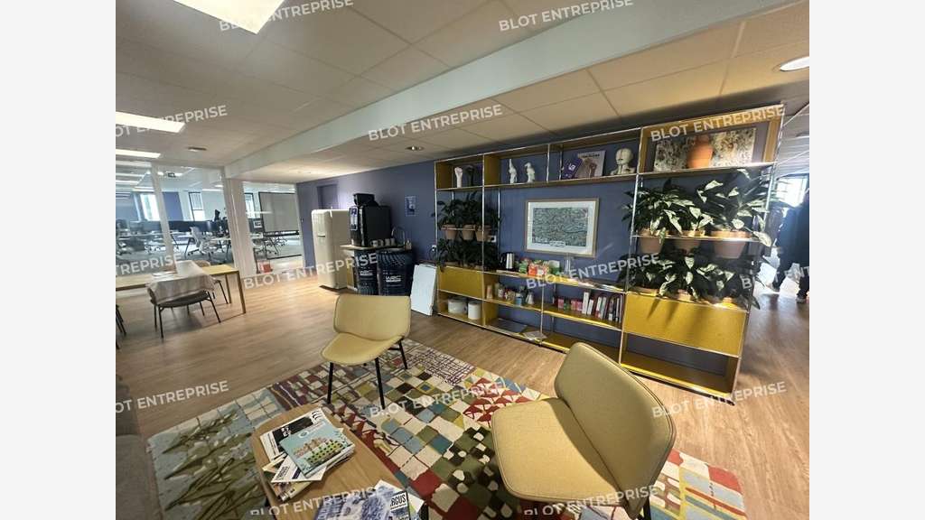 Sous-location bureaux 459m² à Cesson-Sévigné
