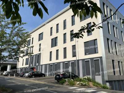A louer bureaux 560m² à Cesson-Sévigné VIASILVA