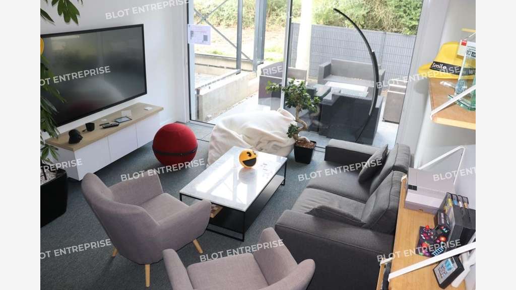 A louer bureaux 500m² Cesson-Sévigné zone Sud-Est