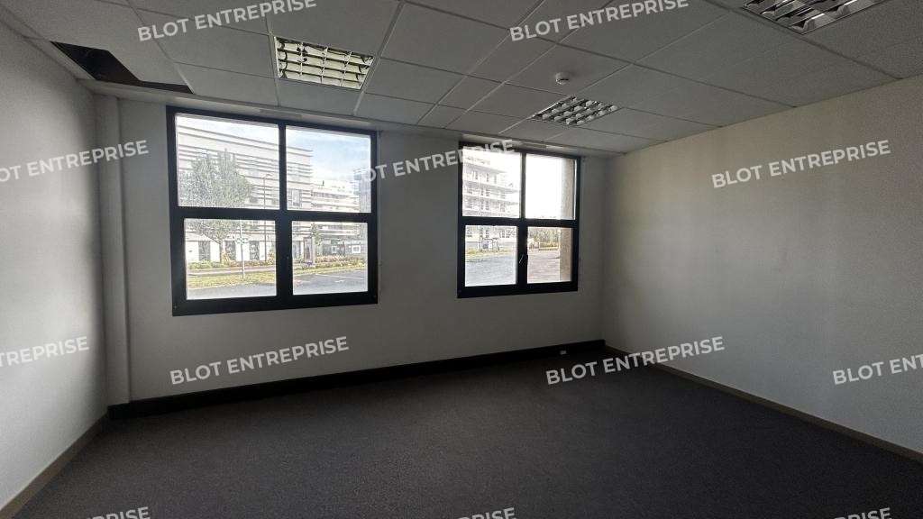 A louer bureaux 169m² à Cesson-Sévigné