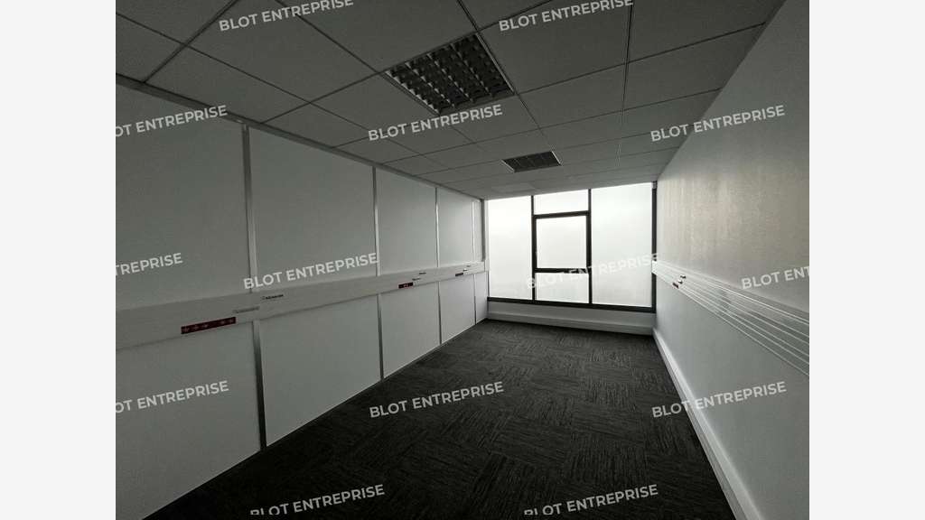 A louer bureaux 219m² à Rennes Est