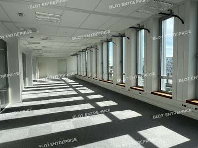 A louer bureaux 605m² R+2 HQE à Rennes Est