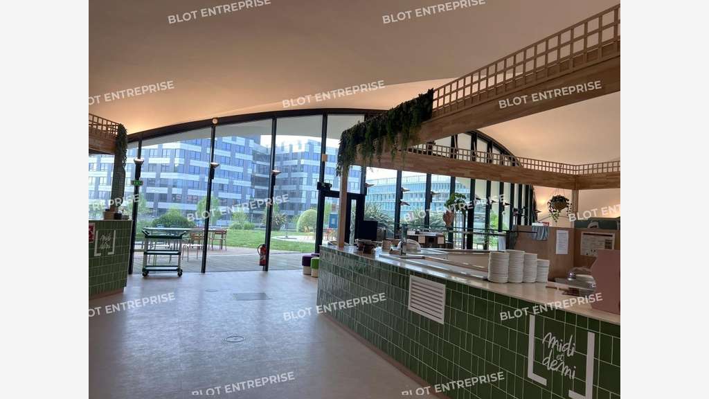 A louer bureaux 1213m² à Rennes Est