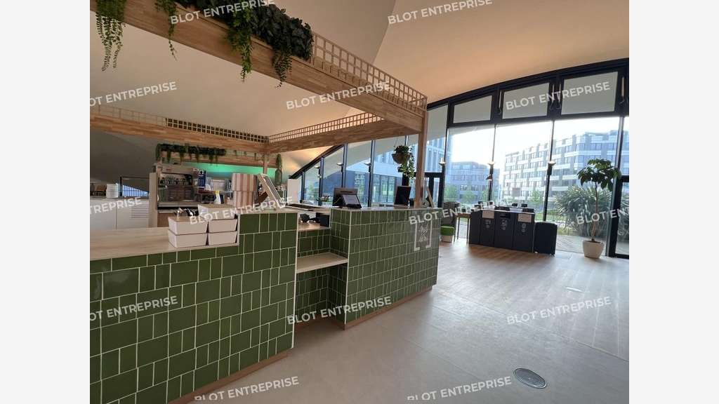 A louer bureaux 723m² à Rennes Est