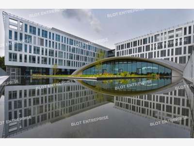 A louer bureaux 723m² à Rennes Est