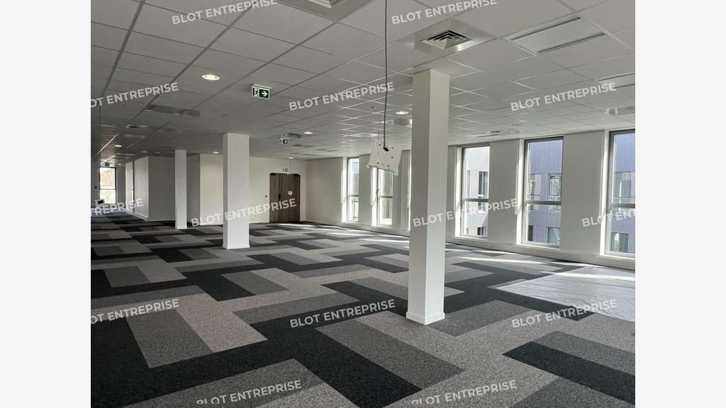A louer bureaux 183m² BREEAM VERY GOOD à Cesson