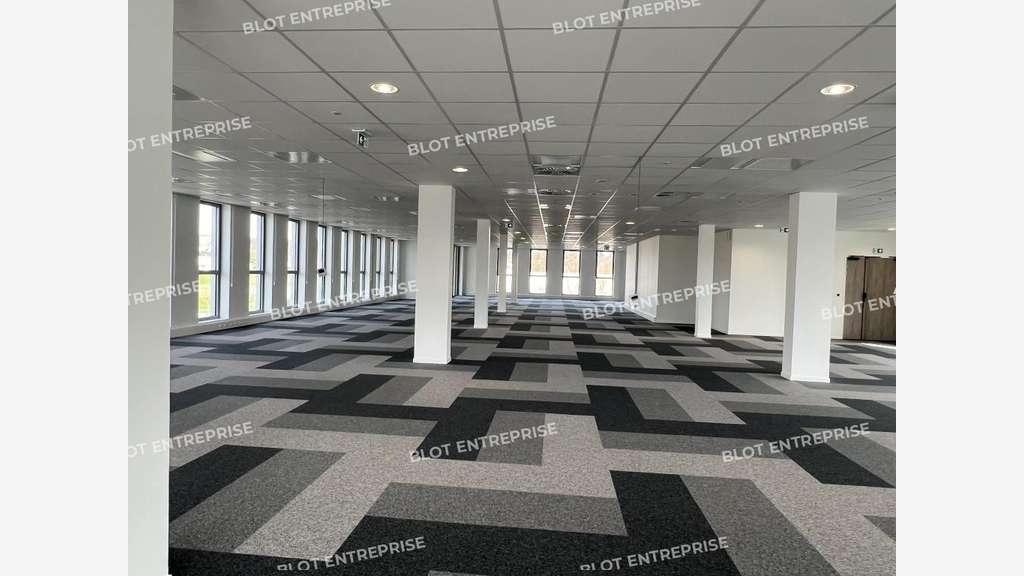 A louer bureaux 183m² BREEAM VERY GOOD à Cesson