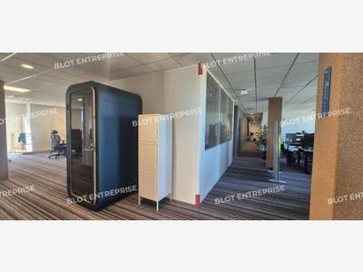 Sous-location bureaux 1230m² à Cesson-Sévigné
