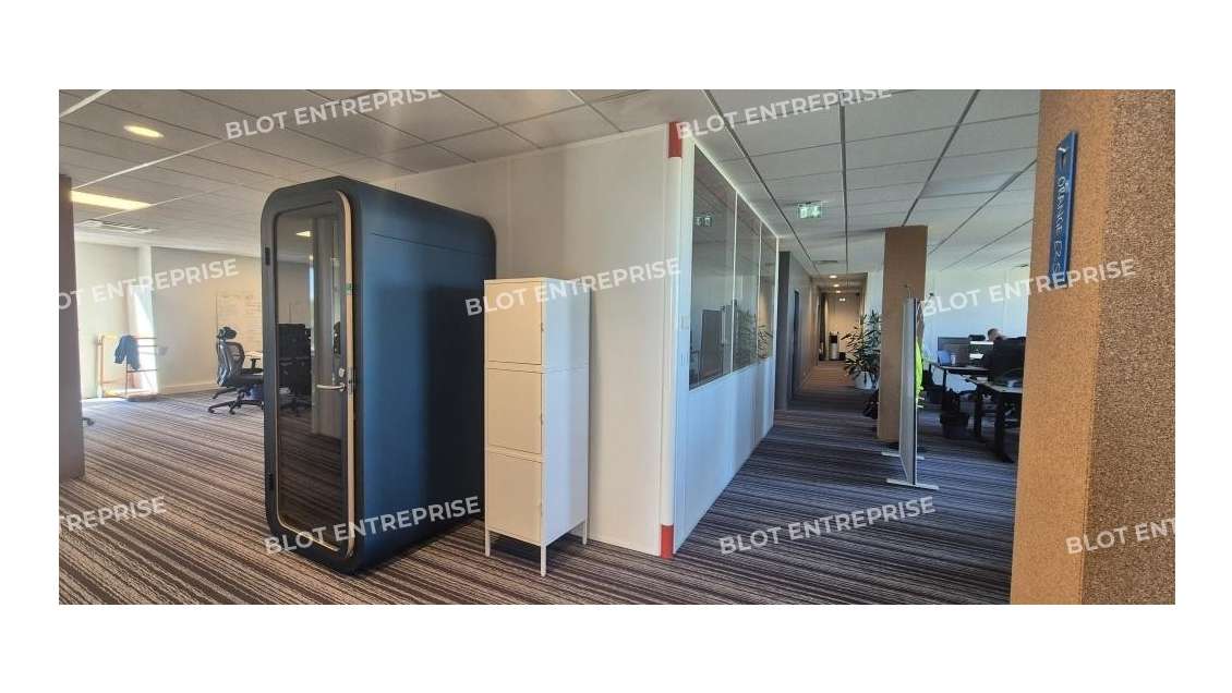 Sous-location bureaux 1230m² à Cesson-Sévigné