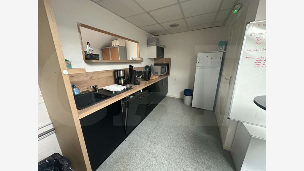 A louer bureaux en visibilité Route de Fougères