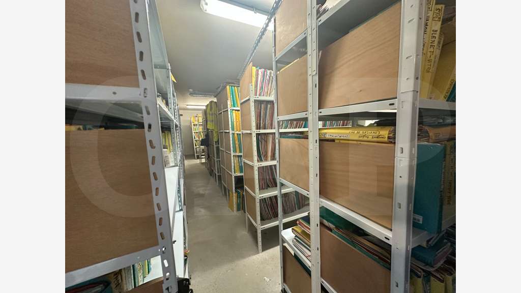 A louer bureaux en visibilité Route de Fougères