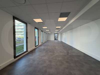 Bureaux neufs 100m² à louer à Cesson-Sévigné