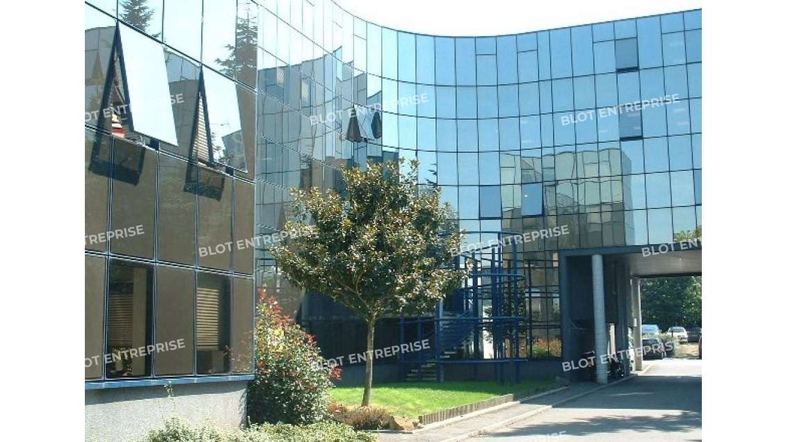 A LOUER - BUREAUX 204 m² - CESSON-SEVIGNE