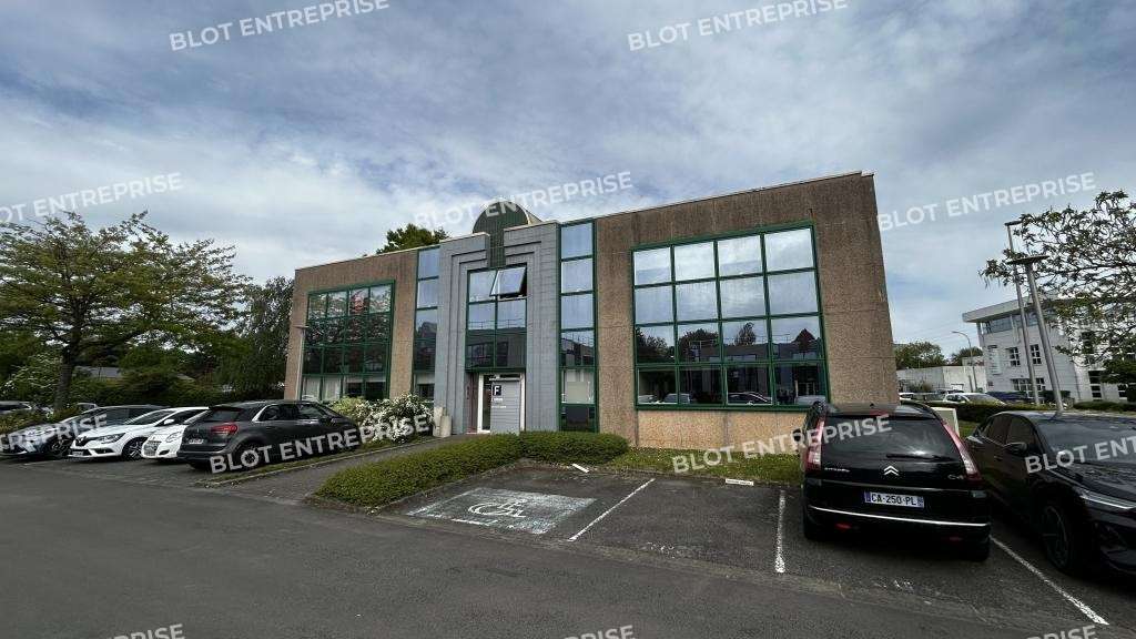 A louer bureaux 180m² à Cesson-Sévigné