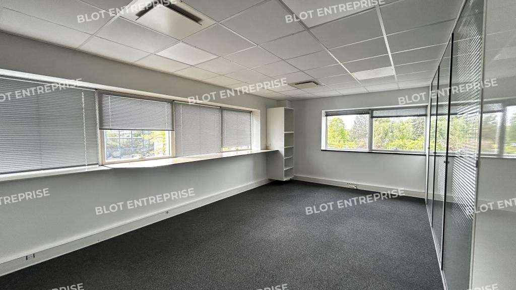 A louer bureaux 180m² à Cesson-Sévigné