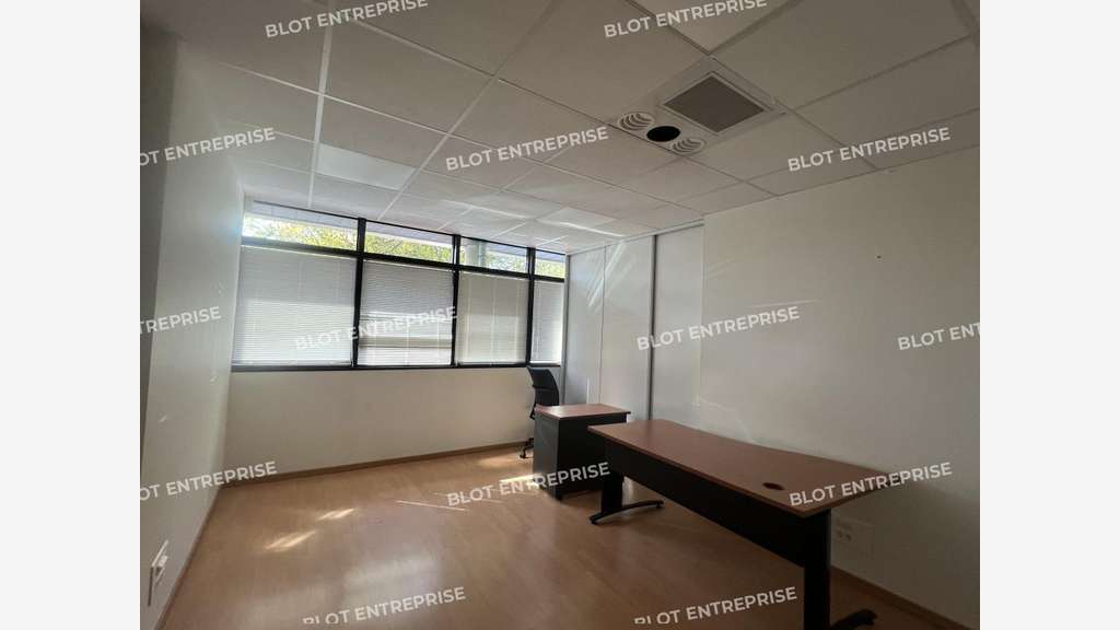 A sous-louer bureaux 526m² à Cesson-Sévigné