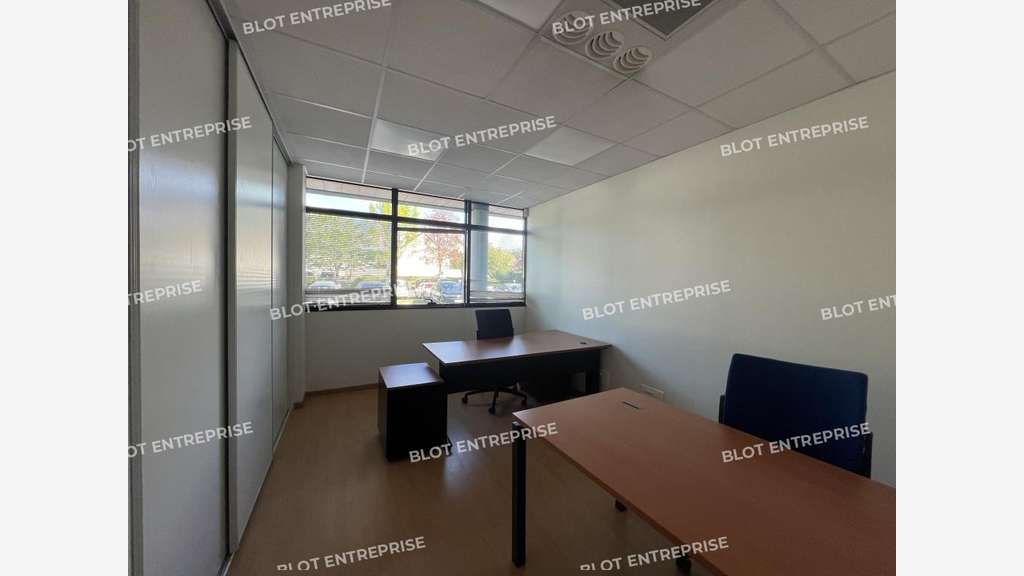 A sous-louer bureaux 526m² à Cesson-Sévigné