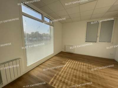 A LOUER - BUREAUX 150 m² - RENNES