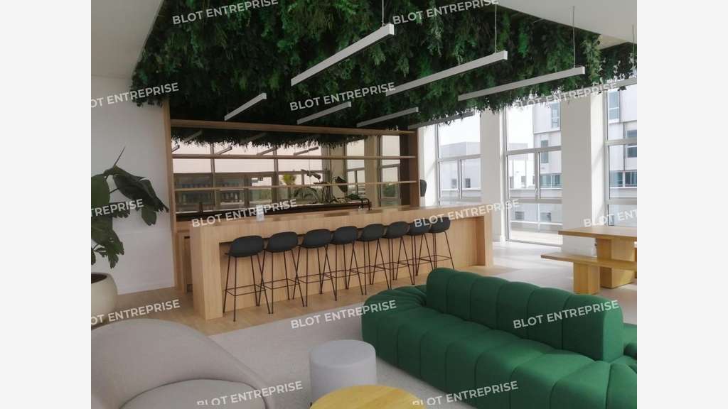 A LOUER - BUREAUX 1466 m² - CESSON-SEVIGNE