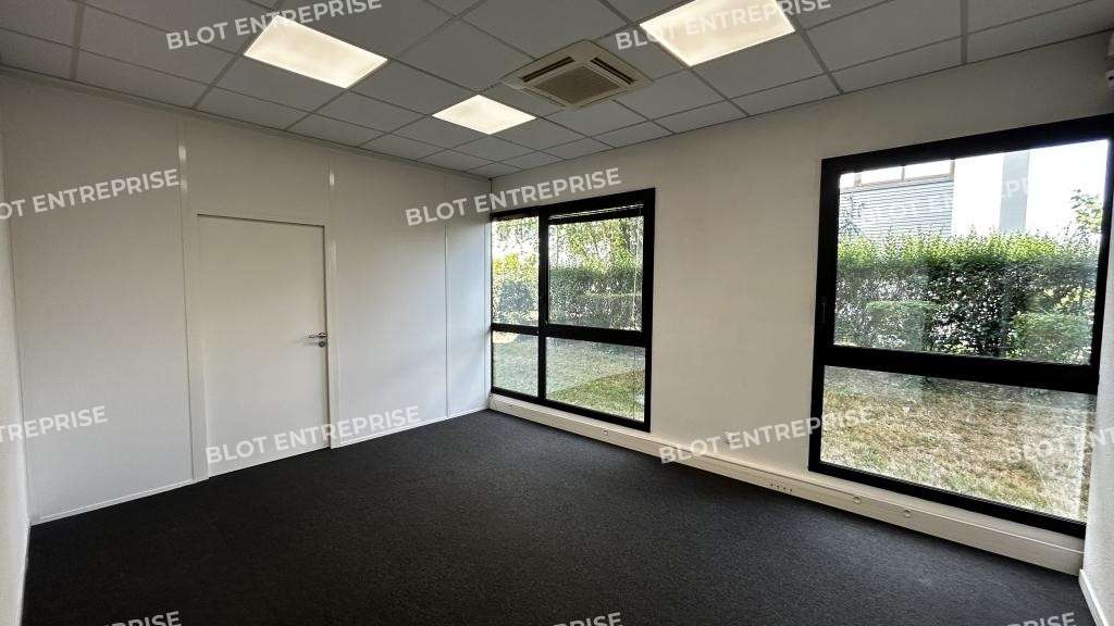 A LOUER : bureaux 169 m² RENNES CESSON SEVIGNE