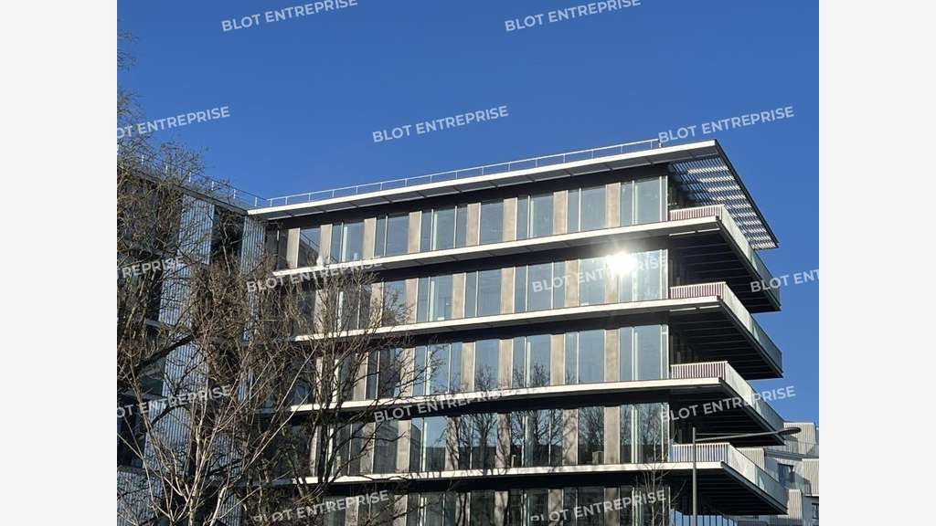 A LOUER - BUREAUX 195 m² - CESSON ViaSilva