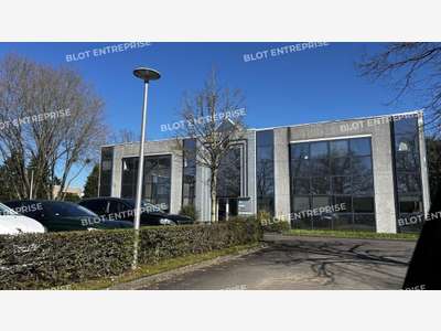 A LOUER - BUREAUX 108 m² - CESSON-SEVIGNE
