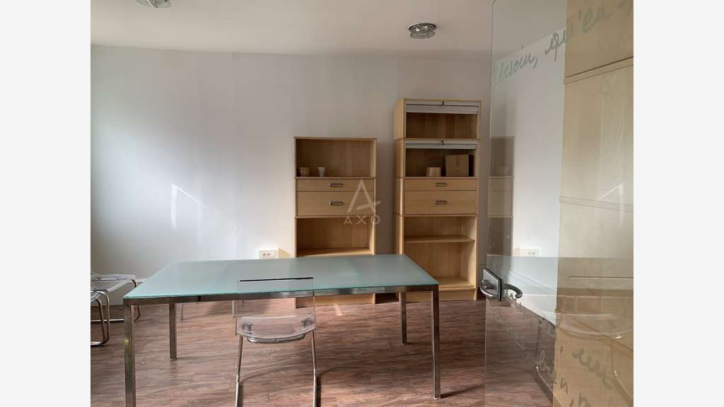 A louer local commercial de 90m² empl N°1 Chalais