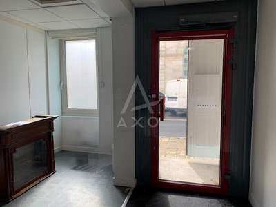 A louer local commercial de 90m² empl N°1 Chalais