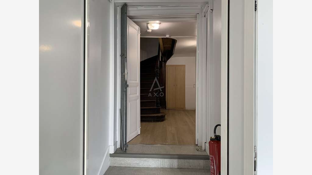 A louer local commercial de 90m² empl N°1 Chalais