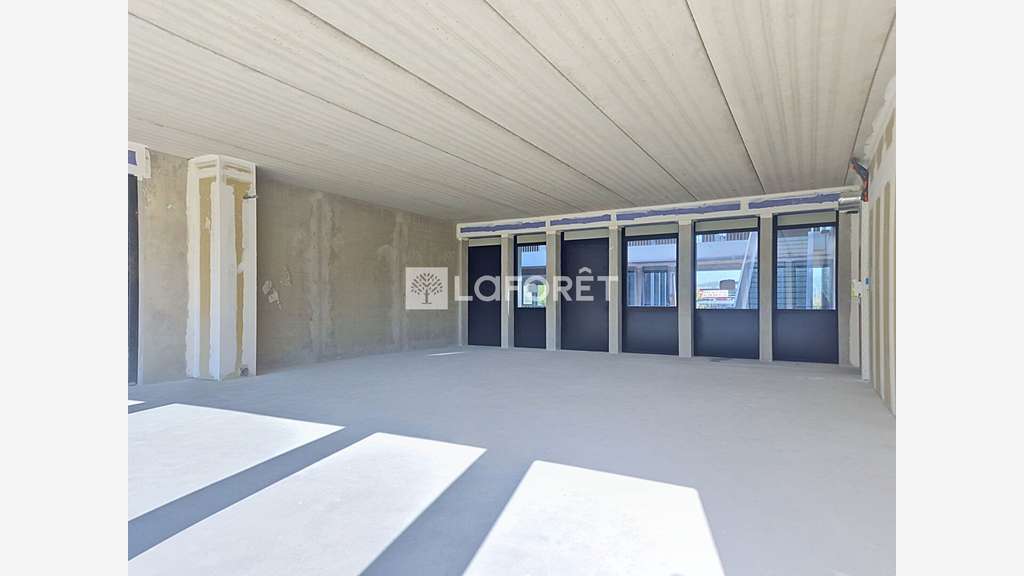 Cède espace professionnel modulable 107m² Savoie