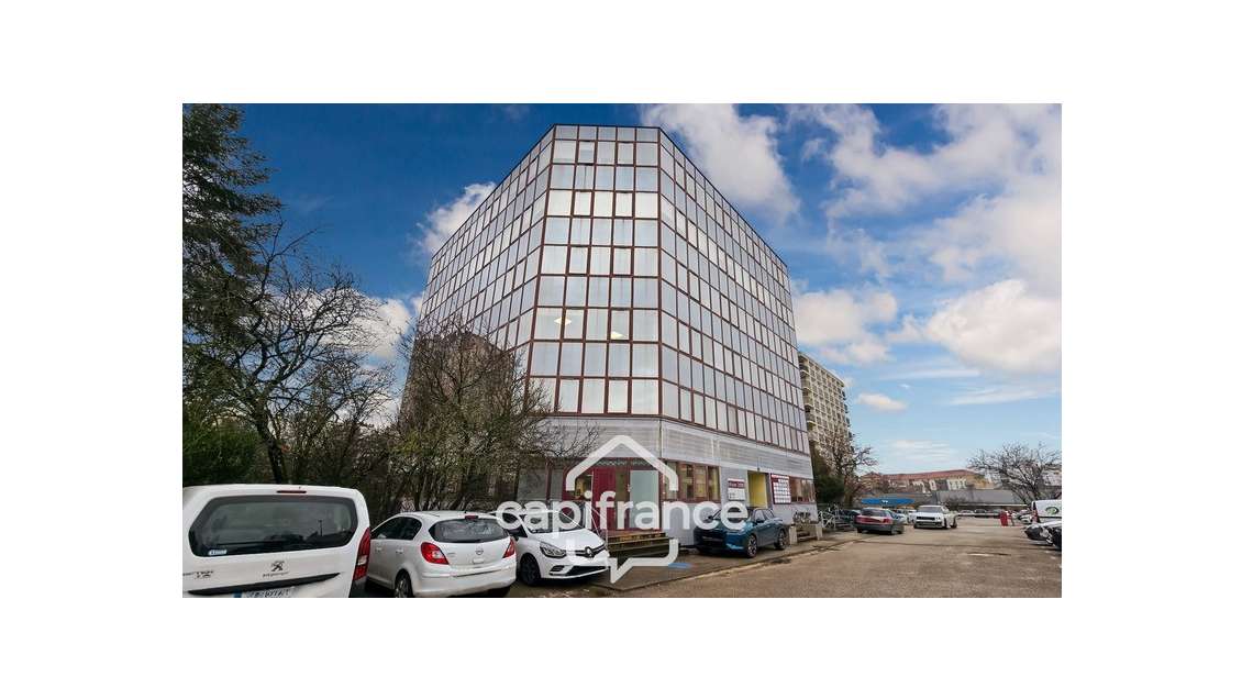 Local/bureau 96m² à louer à Chalon sur Saône (71)