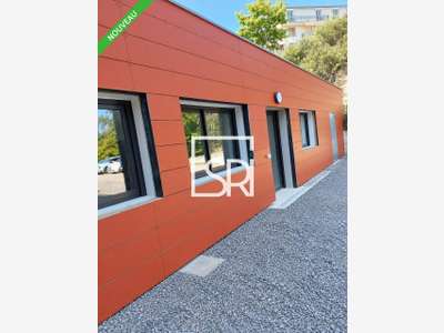 Bureaux refaits de 82m² à louer à Chamalières