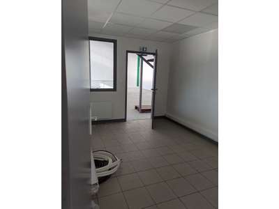 Location Locaux d'activités - Entrepôts à Chambéry