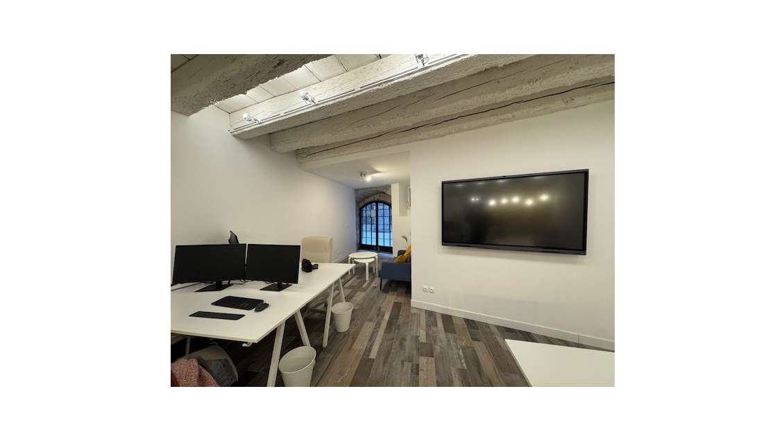 A louer bureaux rénovés en plein coeur de Chambéry