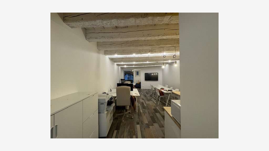A louer bureaux rénovés en plein coeur de Chambéry