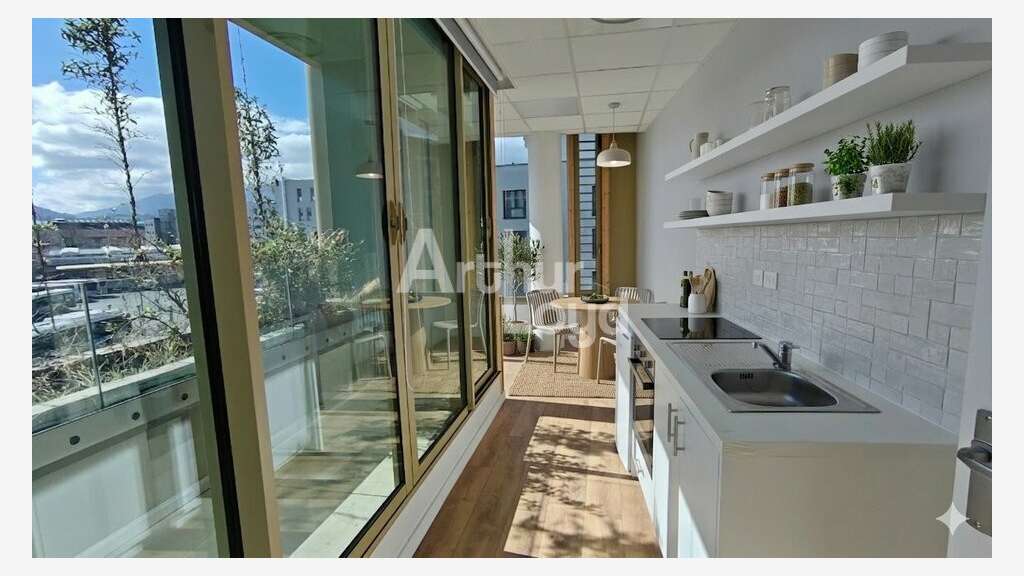 Bureaux 83m² à louer pôle dynamique à Chambéry