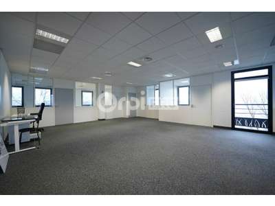 Location Bureaux à Saint-Priest