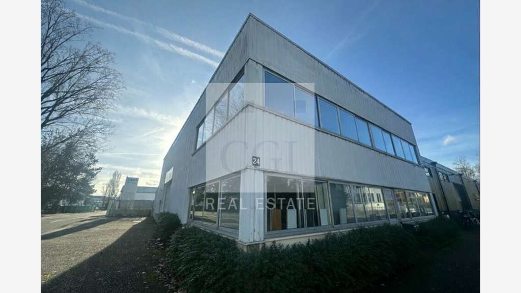 Bureaux 80m² à louer à Champagne-au-Mont-d'Or
